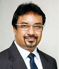 விற்காமல் கிடக்கும் வீடுகள்... விலை குறையாததற்குக் காரணங்கள்...!