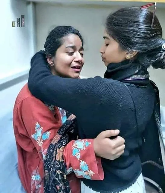 ஜாமீனில் வெளிவந்த மாணவி சஃபூரா