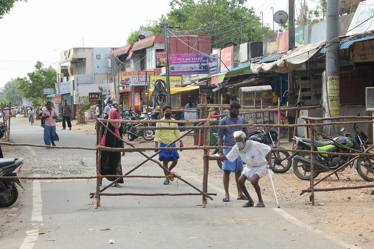ஊரடங்கு - காவல்துறை தீவிர கண்காணிப்பு!