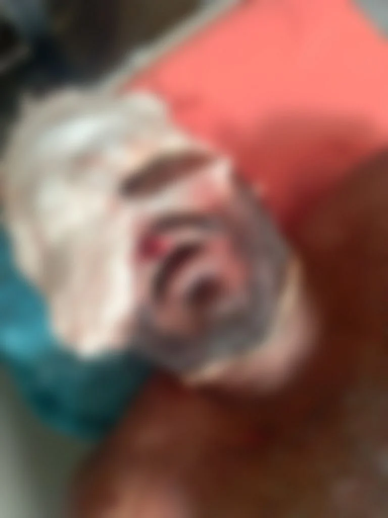 வெட்டுக்காயங்களுடன் சூரியபிரகாஷ்