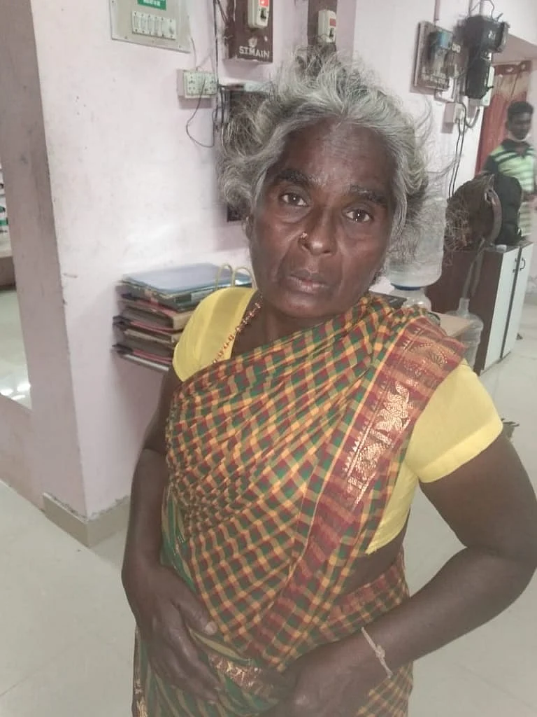 உதவியாளார் முருகாயி