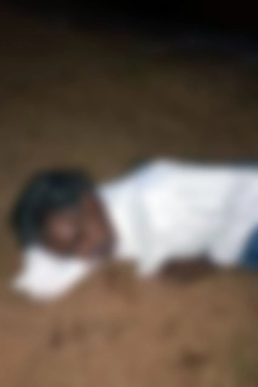 கீழே விழுந்த முதியவர்