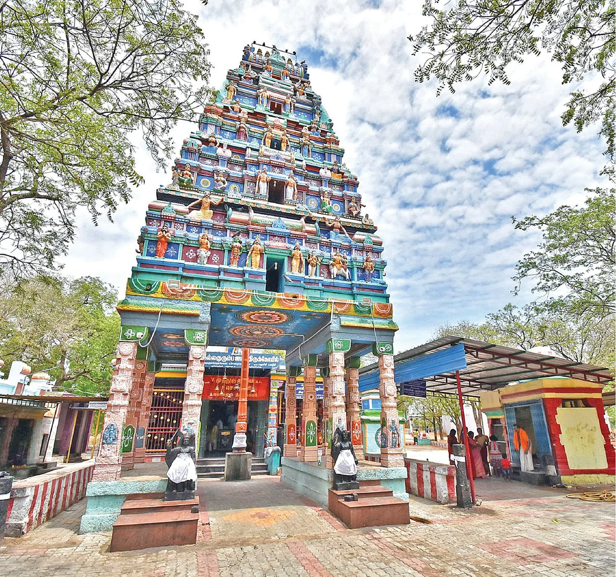 எங்கள் ஆன்மிகம்: ‘எங்கள் குலசாமி பிரம்மாவின் அம்சம்!’ - கருமாத்தூர் அருள்மிகு நல்லகுரும்பன்
