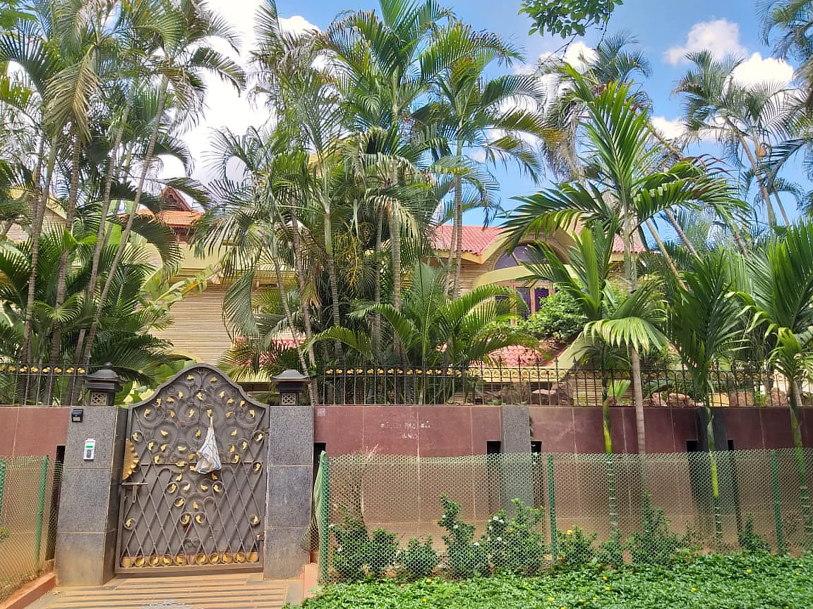 தஞ்சாவூரில் உள்ள இல்லம்