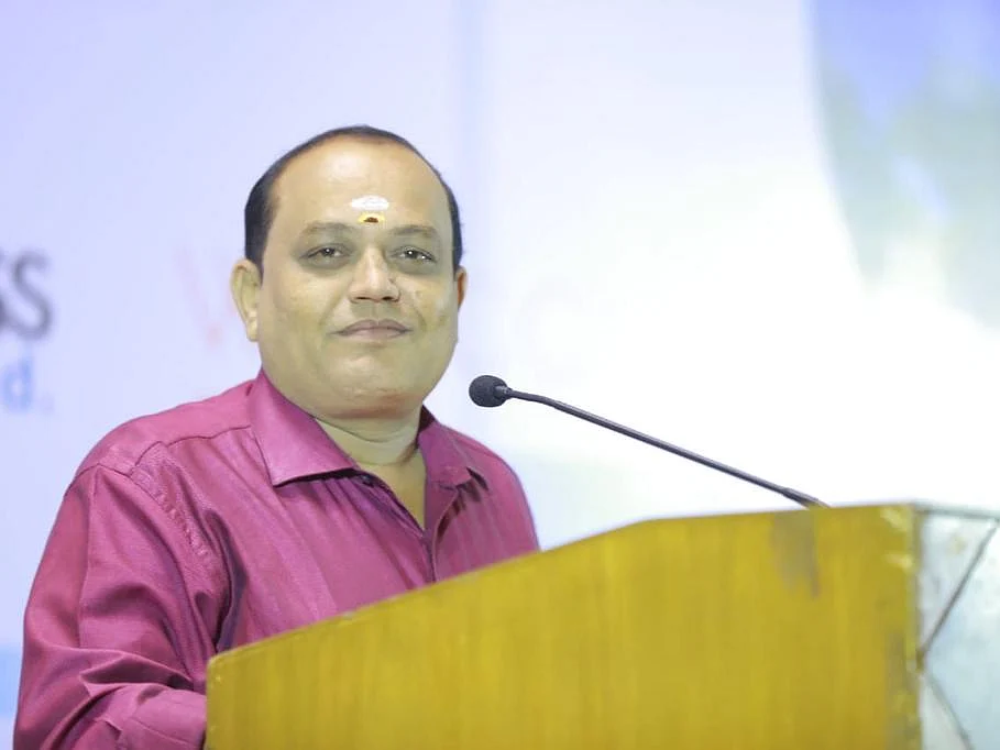 ``ஐயப்பன் மகரஜோதி, திருவண்ணாமலை தீபம்... 20 வருடங்களாக வர்ணனை!" - மணிகண்டன்