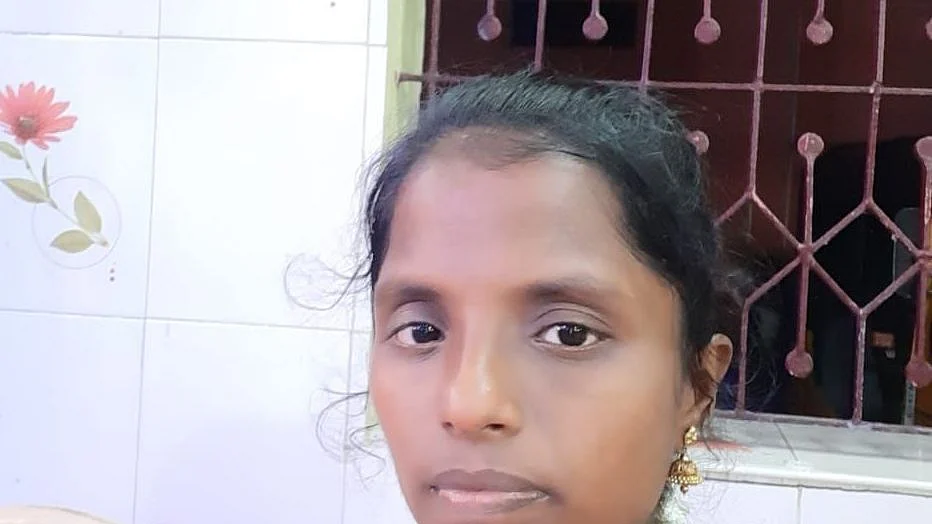 ஆசிரியை புவனேஸ்வரி