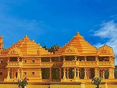 ராமர் கோயில் பூமி பூஜை: காஷ்மீர் சிறப்பு அந்தஸ்து பறிக்கப்பட்ட அதே நாளில்... வருகிறாரா மோடி?