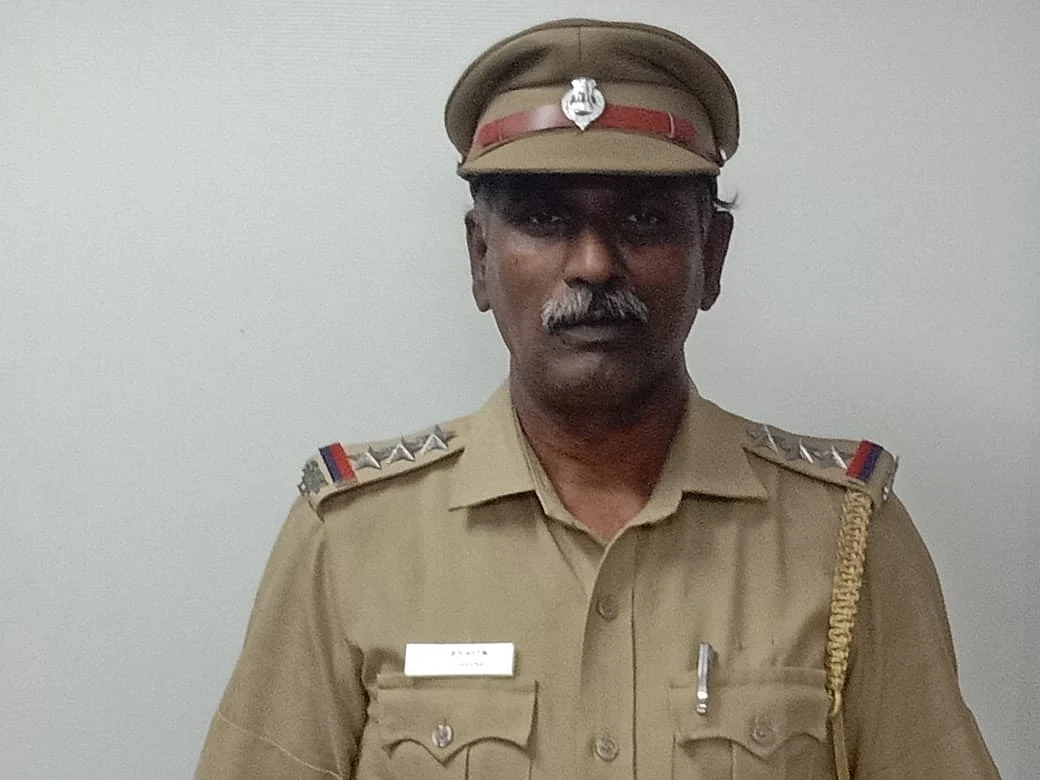 இன்ஸ்பெக்டர் தங்கராஜ்