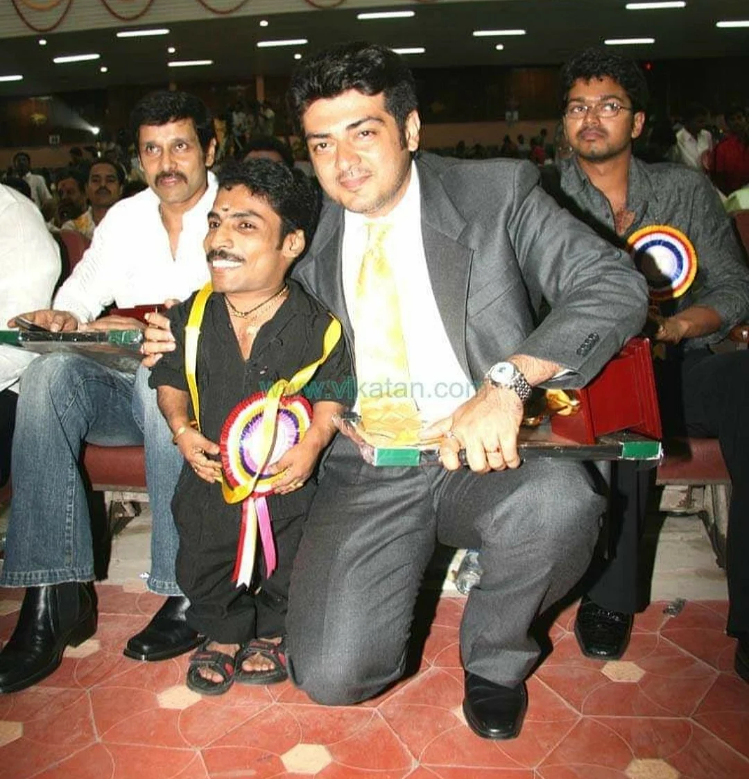சினிமா நிகழ்ச்சியில் அஜித் உடன்