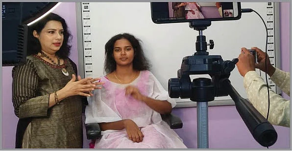 நீங்களும் அழகுக்கலை நிபுணர் ஆகலாம்!