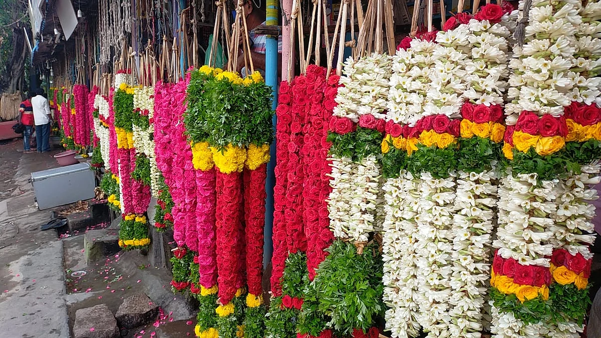 ஆரப்பாளையம் பூக்கடை