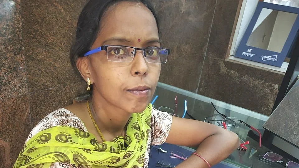 மாலதி