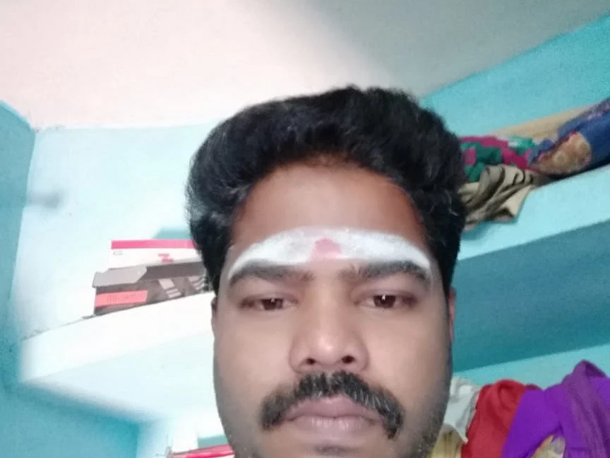 தஞ்சை: `சிலவற்றைச் சொல்ல முடியவில்லை!' -போலீஸாரால் சித்ரவதைப்பட்ட ஆட்டோ டிரைவர்