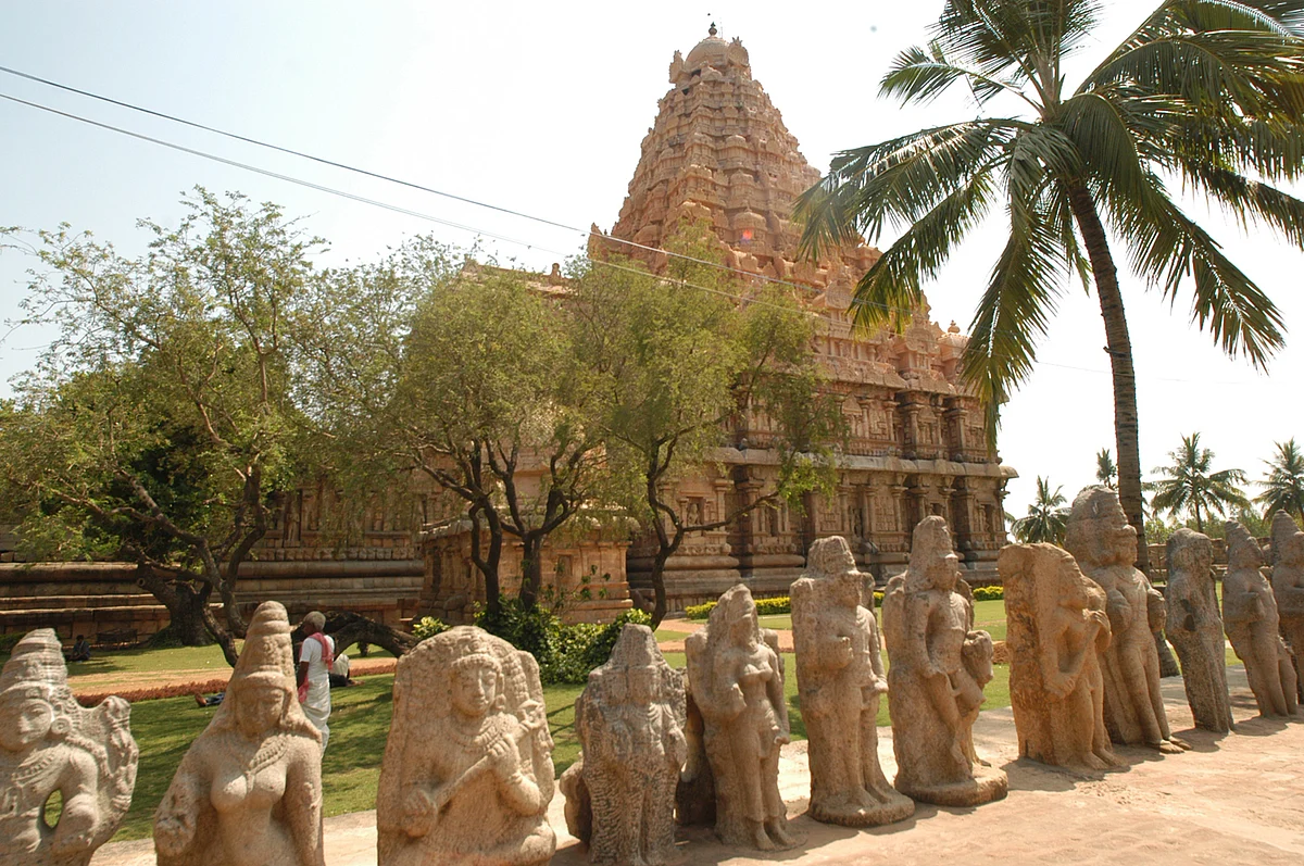 Brihadeeswarar temple