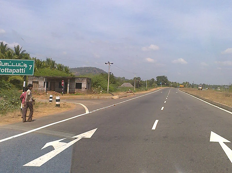 தமிழக நெடுஞ்சாலை
