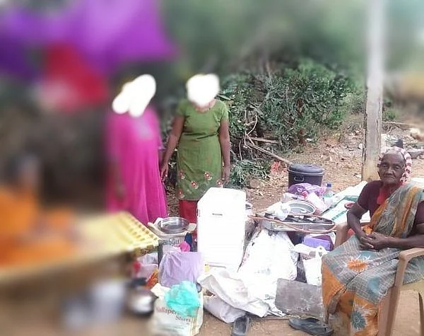 வீடில்லாமல் சாலையில் வசிக்கும் அன்னம்மாள் குடும்பம்
