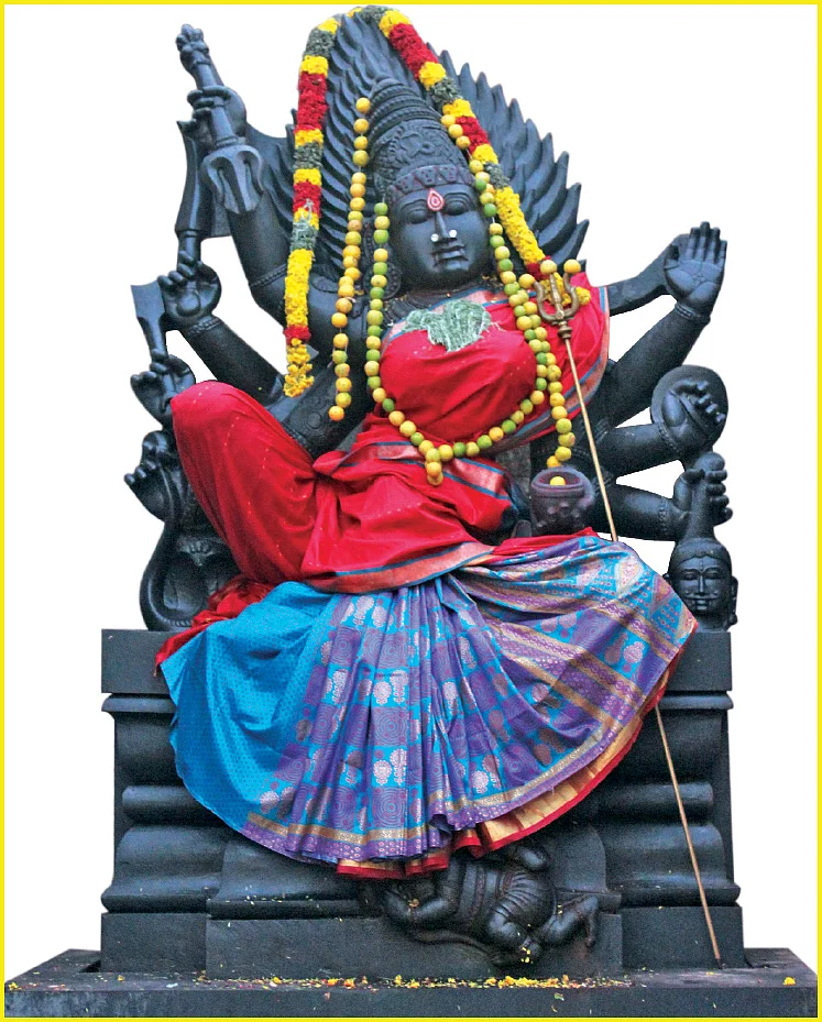 அம்பிகையைக் கொண்டாடுவோம்!