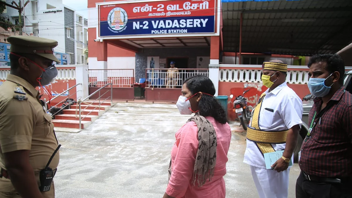 போலீஸுக்கு ஏற்பட்ட கொரோனாவால் மூடப்பட்ட வடசேரி காவல் நிலையம்