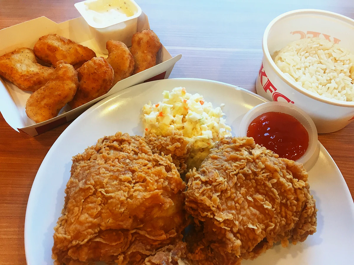 3D பிரின்டிங்கில் `சிக்கன் நக்கெட்ஸ்'... KFC-யின் இந்த புதிய முயற்சிதான் எதிர்காலமா?
