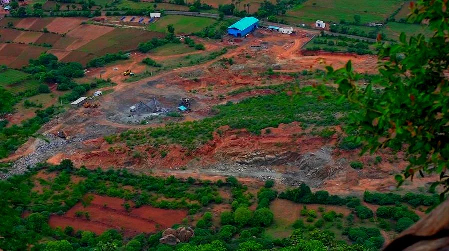 கல்குவாரி அமைந்துள்ள இடம்
