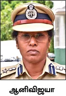 ‘‘வீட்டுக்குள் வந்து சாப்பிட்டார்கள்... டெத் சர்ட்டிஃபிகேட் கேட்டு மெசேஜ் அனுப்பினார்கள்...’’