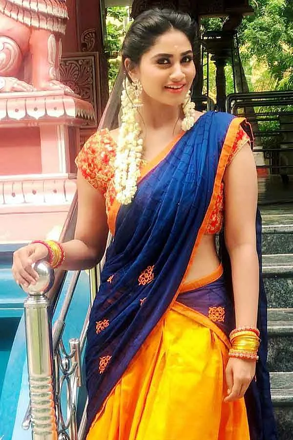 ஷிவானி