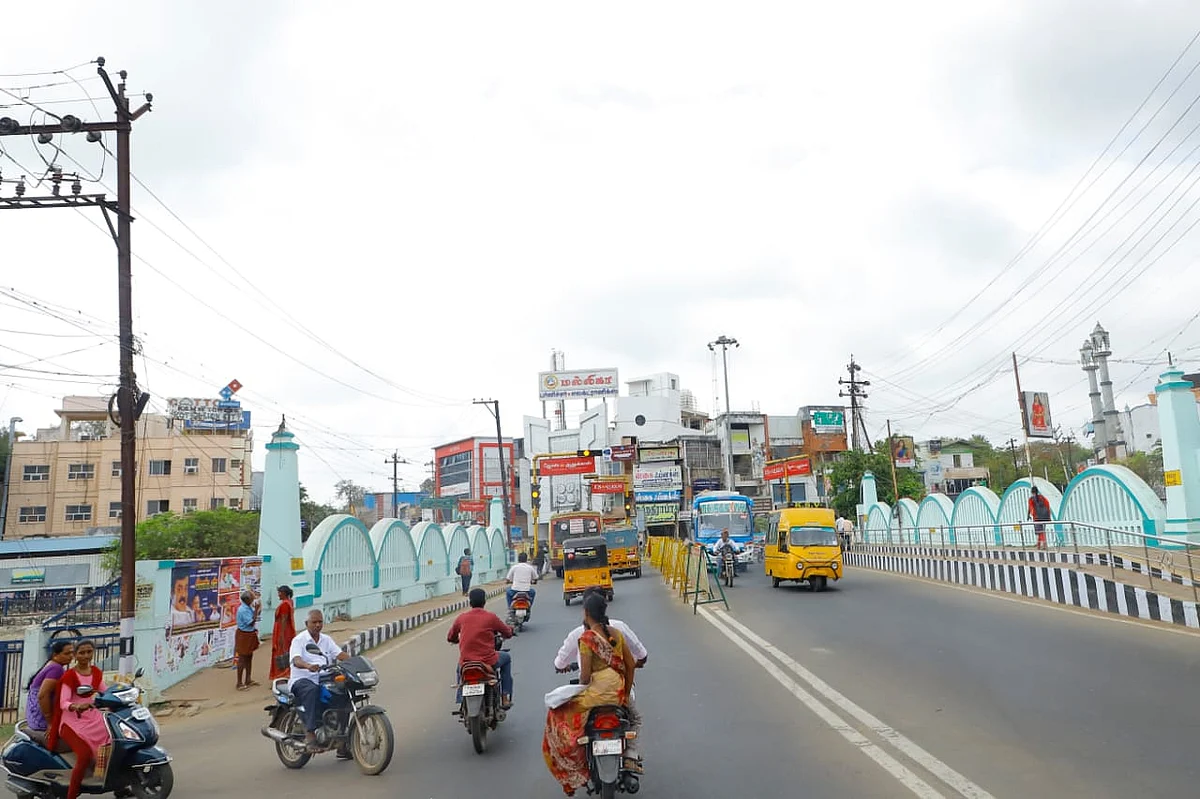 தஞ்சாவூர்