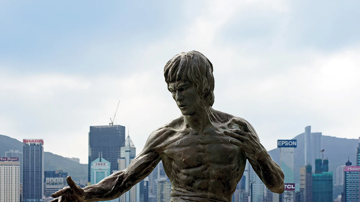 Bruce lee statue, Hong kong