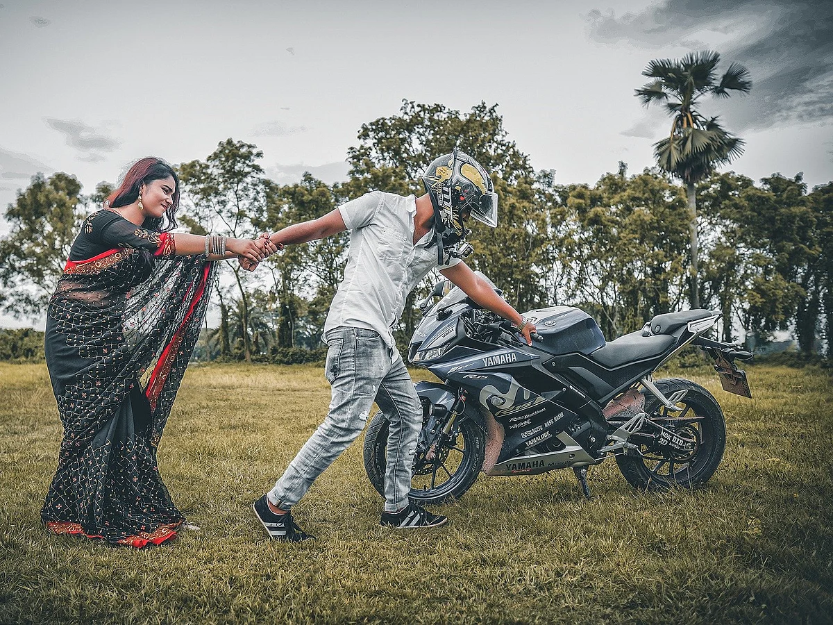 சண்டைகளும் சமாதானங்களும்..! - லாக் டெளன் Couple Goals #MyVikatan