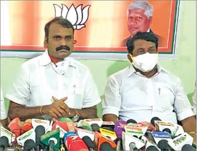 முருகன் - நயினார் நாகேந்திரன்