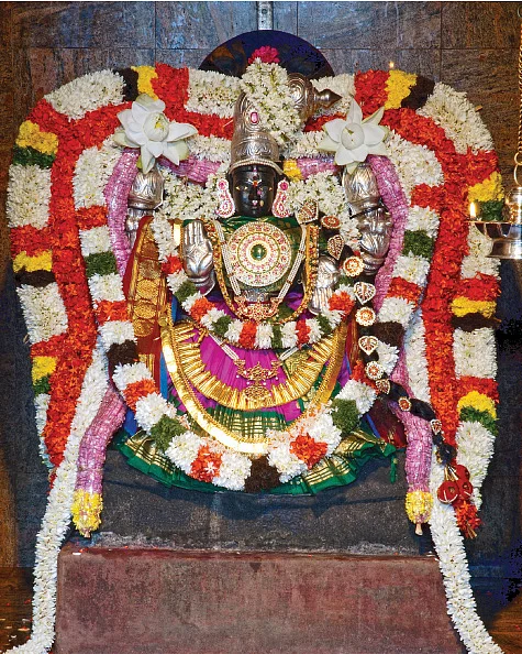 தாம்பத்திய தோஷம் நீக்கும் மோகனூர் மோகனன்!