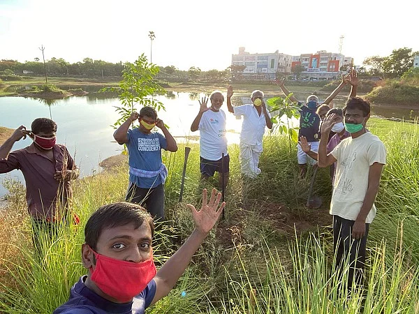 ஐந்திணை நண்பர்கள் குழுவினர்