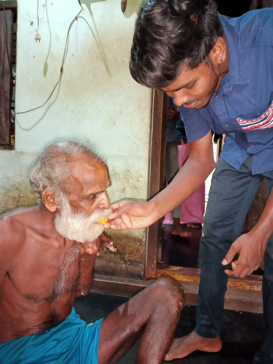 தந்தையுடன் ஜெய சூர்யா