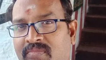 கோழிச் சண்டையில் கொலை செய்யப்பட்ட சசிகுமார்