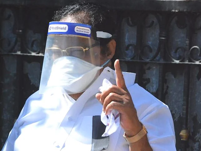`கறுப்பர் கூட்டத்தை தி.மு.க இயக்குகிறதா?’ - செய்தியாளர் சந்திப்பில் கொதித்த துரைமுருகன்