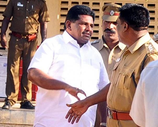 அனிதா ராதாகிருஷ்ணன்