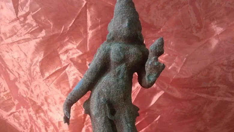 ஐம்பொன் ஸ்ரீ தேவி -