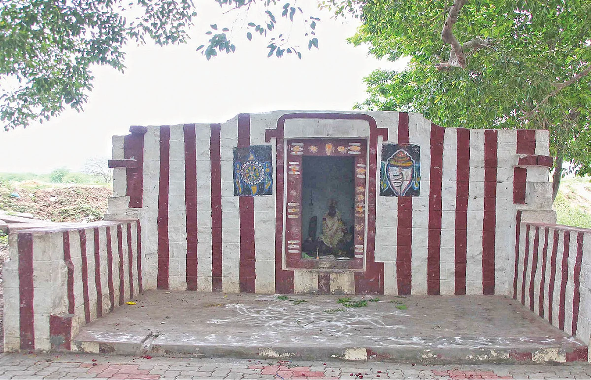 எங்கள் ஆன்மிகம்: “தெய்வங்களுக்கு எல்லாம் தெய்வமான பெருமாள் சுவாமி!”