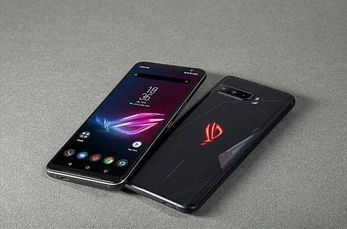 Republic Of Gamers Phone