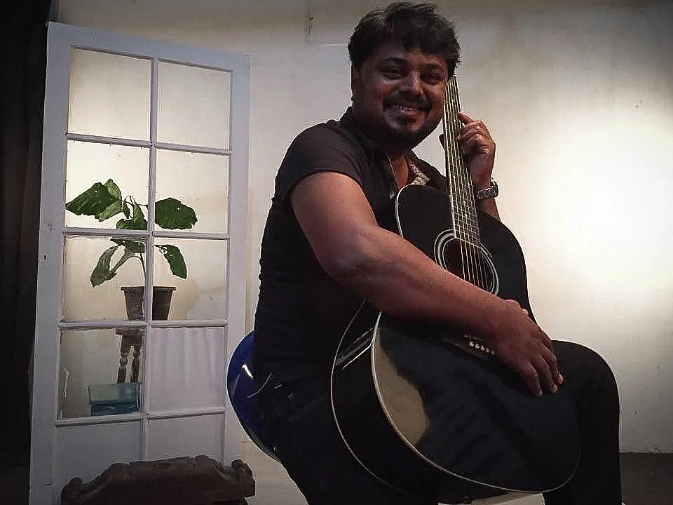 VZ Durai