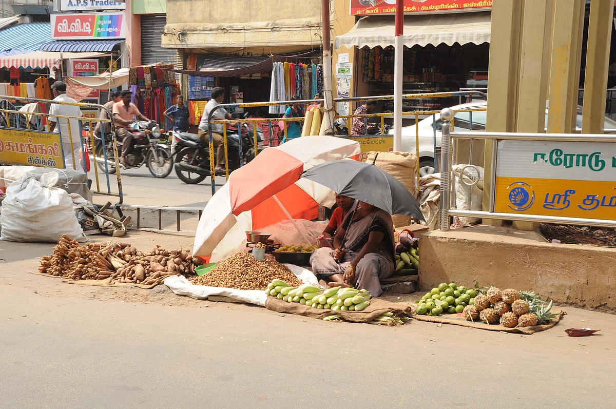 சாலையோர கடைகள்