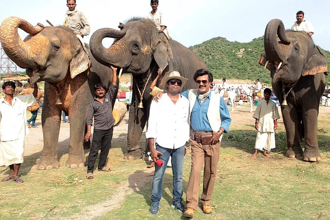 `லிங்கா' படப்பிடிப்பில் ரஜினியுடன் ஒளிப்பதிவாளர் ரத்னவேலு