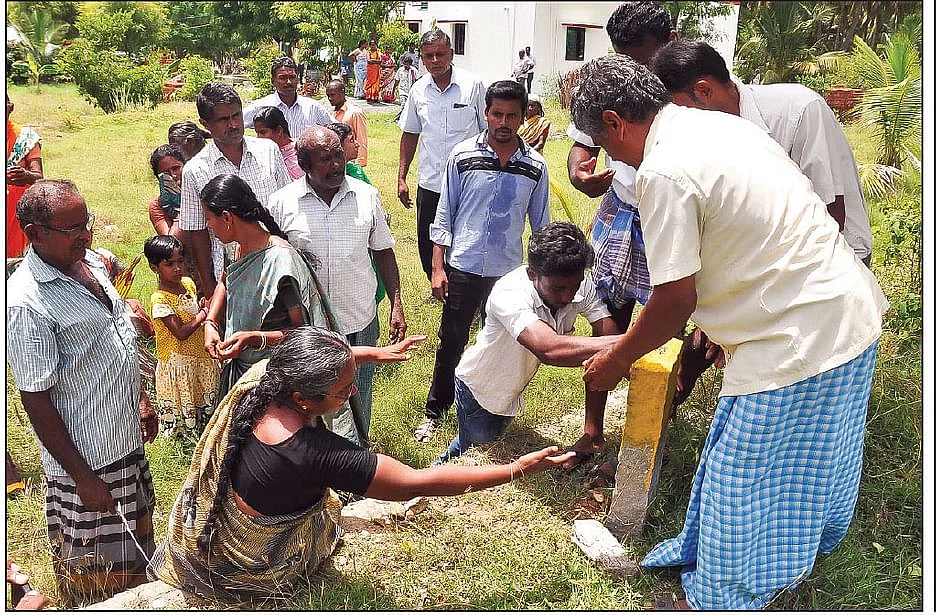 எட்டுவழிச் சாலைக்கு எதிர்ப்பு