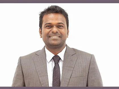 அருண்பிரசாத் துரைராஜ்.