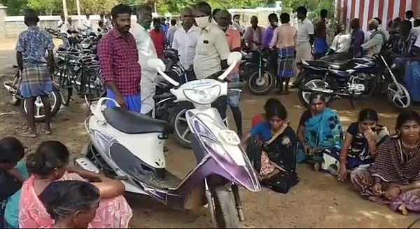 குடும்பத்தினர் மற்றும் உறவினர்கள்