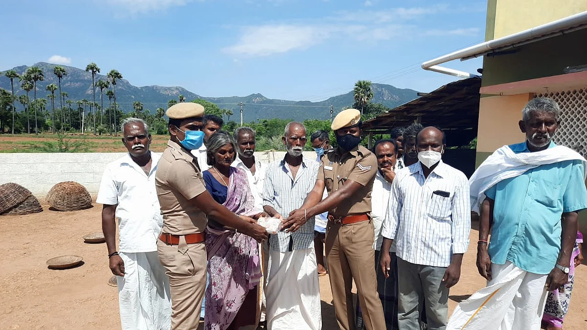 108 ஆம்புலன்ஸ் போலீஸ் உதவி