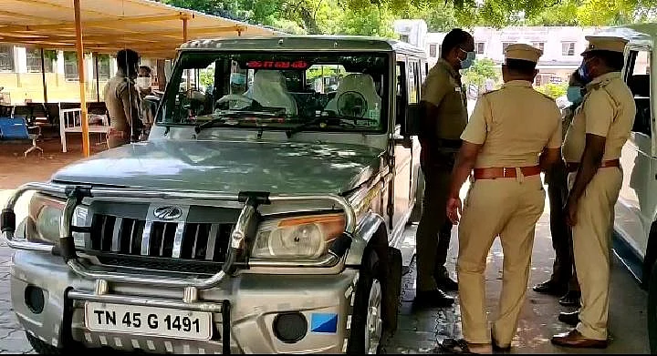 திருச்சி போலீஸார்