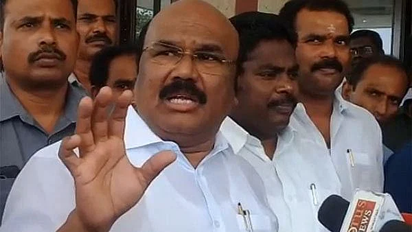 ஜெயக்குமார்