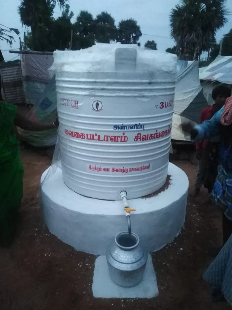 ராணுவ வீரர்கள் அமைத்துக் கொடுத்த டேங்
