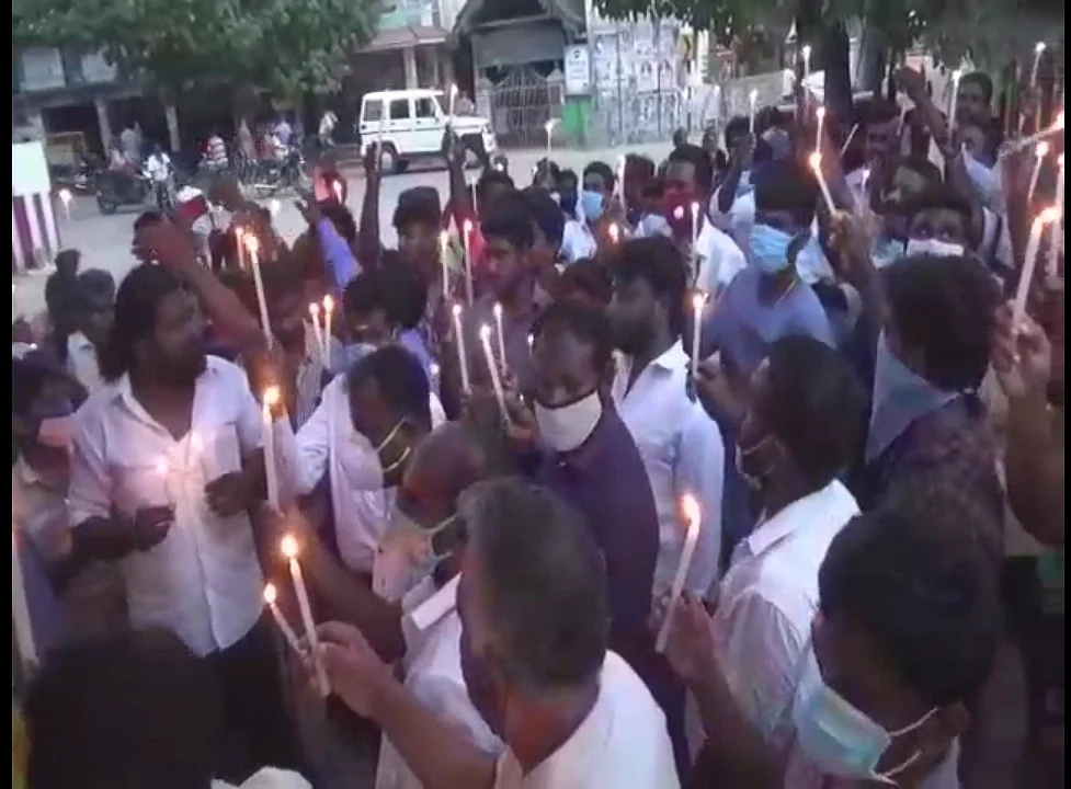 மெழுகுவர்த்தி அஞ்சலி